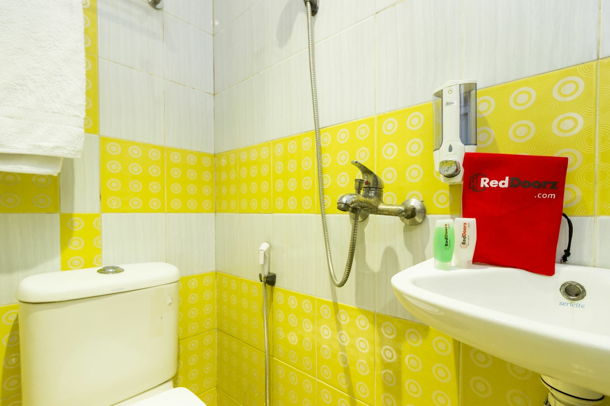 Hotel Reddoorz Near Gajah Mada Plaza 2 Jakarta Exteriér fotografie