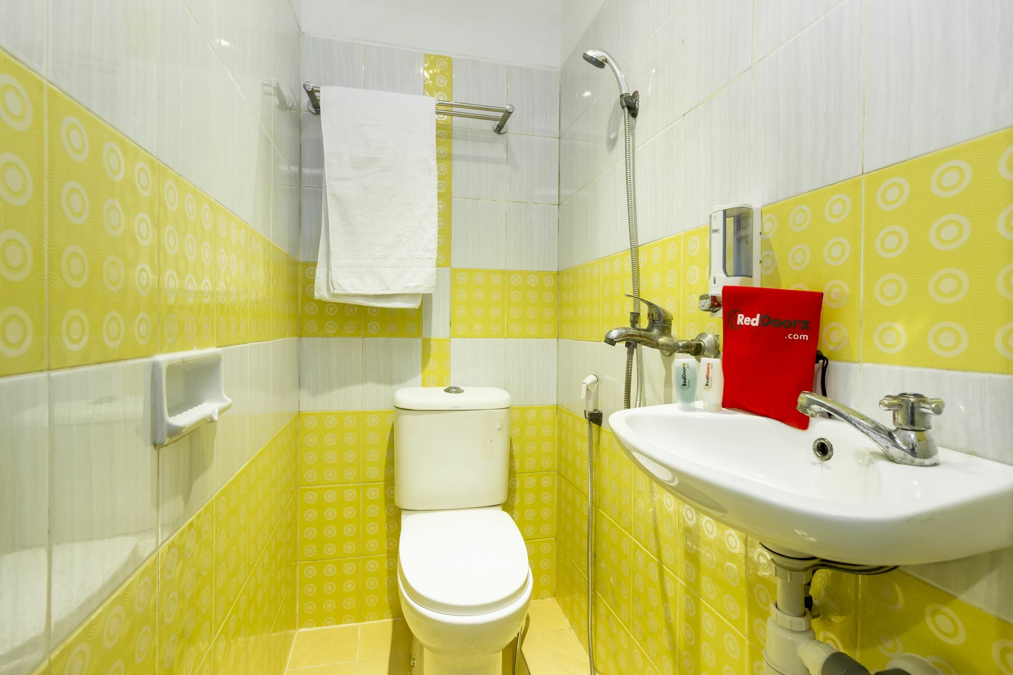 Hotel Reddoorz Near Gajah Mada Plaza 2 Jakarta Exteriér fotografie